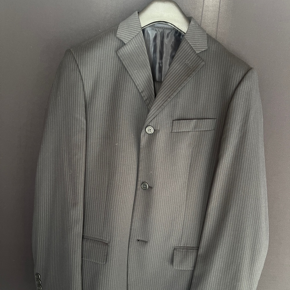 Classic Gray Men's Suit
